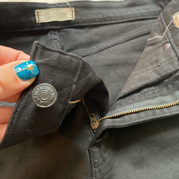 Madewell Women's Raw Hem Black Skinny Jeans - Picture 4 of 8